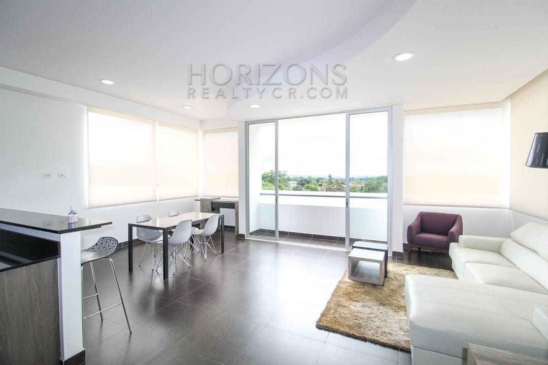 Se Alquila Apartamento con Patio en Curridabat 2 Habitaciones + Linea Blanca noj686