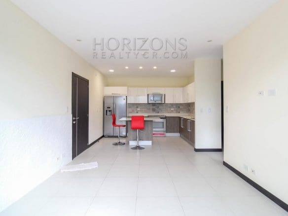 Se Alquila Apartamento Con Patio En Curridabat 2 Habitaciones + Linea Blanca Noj686