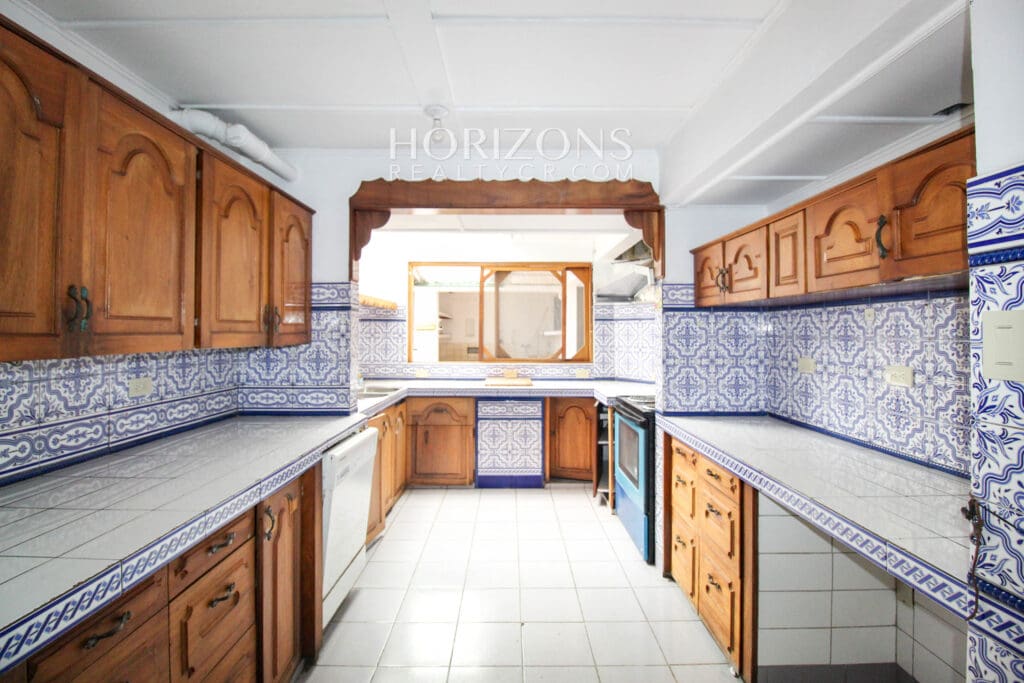CASA PARA OFICINAS EN LOS YOSES 350m2 nja954