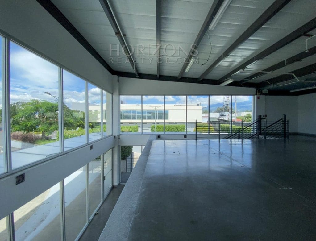 SE ALQUILA OFICINA CORPORATIVA 206m2 EN ALAJUELA njr04