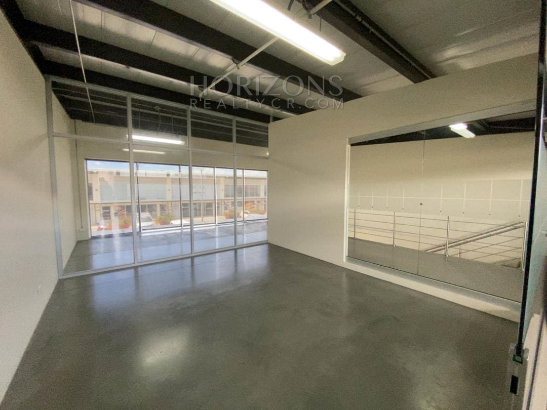 SE ALQUILA OFICINA CORPORATIVA  115m2  EN ALAJUELA njr08
