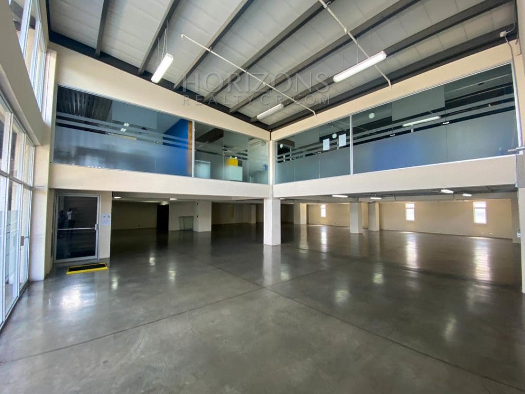 SE ALQUILA OFICINA CORPORATIVA  510 m2  EN ALAJUELA njr09
