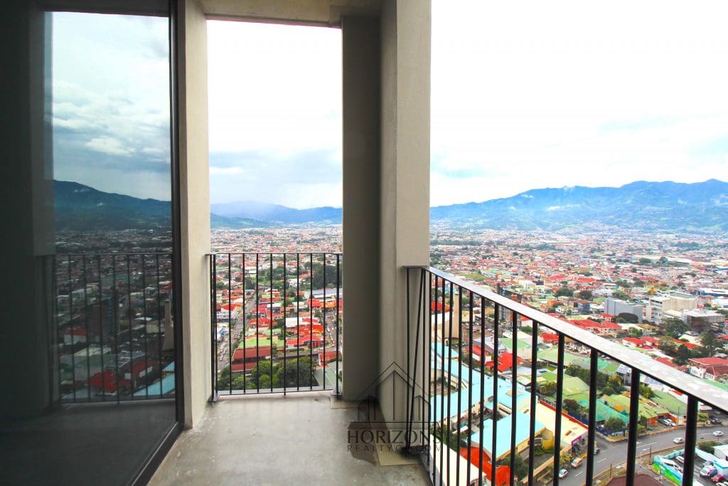 SE ALQUILA APARTAMENTO EN URBN ESCALANTE 1 HABITACION VISTA A SAN JOSE nja800
