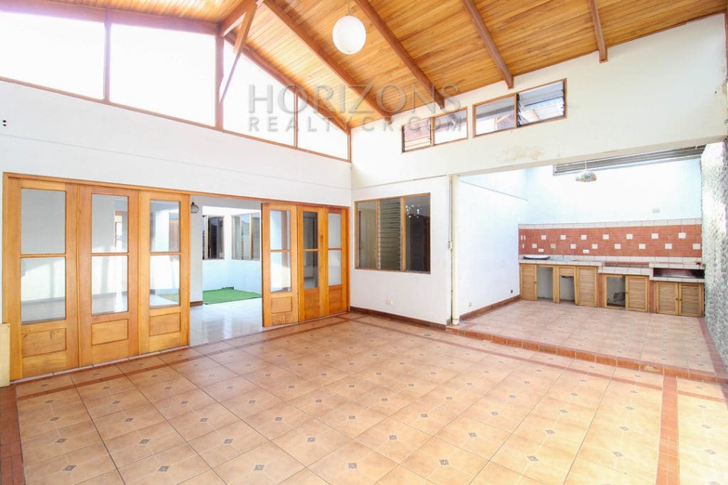 Se Alquila Casa San Pedro 1 Planta 3 Habitaciones + Oficina Noj713