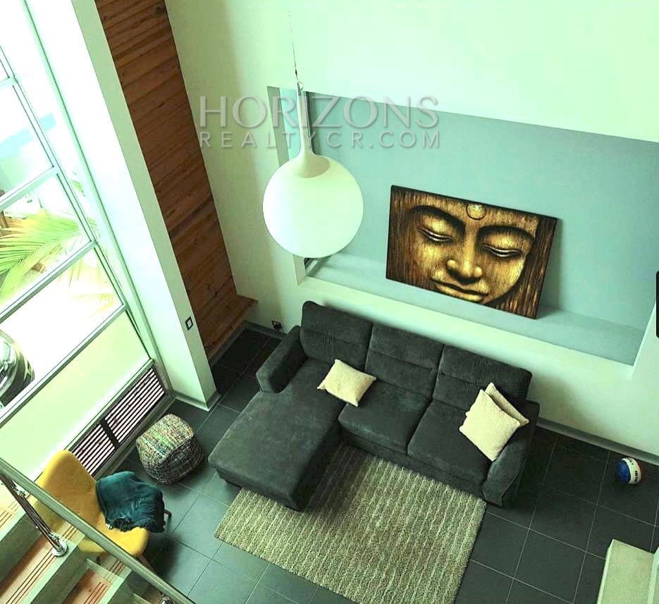 SE ALQUILA CASA CON LÍNEA BLANCA EN ALAJUELA 300M2 3 HABITACIONES NJR12