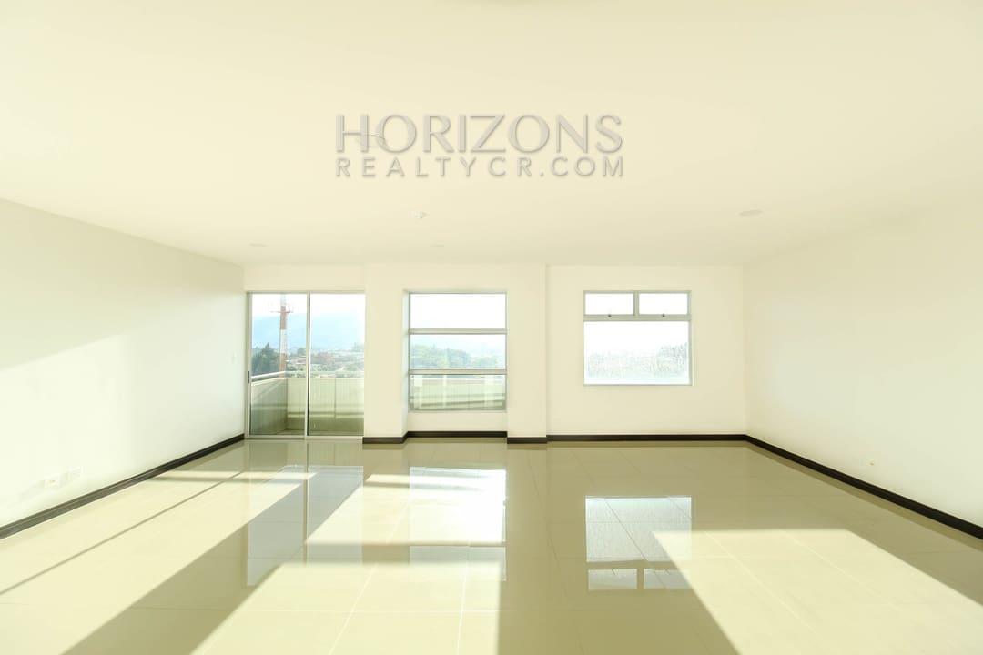 APARTAMENTO CON HERMOSA VISTA EN CURRIDABAT 2 HABITACIONES SE ALQUILA noj721