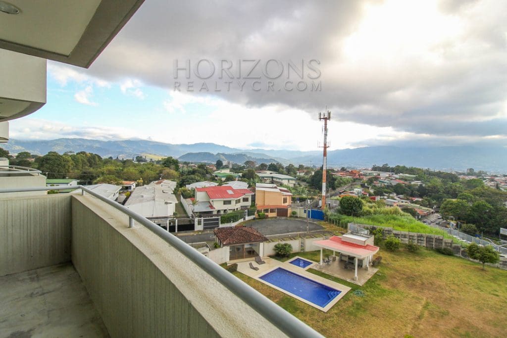 APARTAMENTO CON HERMOSA VISTA EN CURRIDABAT 2 HABITACIONES SE ALQUILA noj721