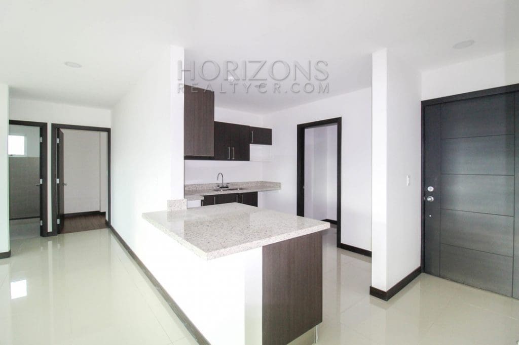 APARTAMENTO CON HERMOSA VISTA EN CURRIDABAT 2 HABITACIONES SE ALQUILA noj721