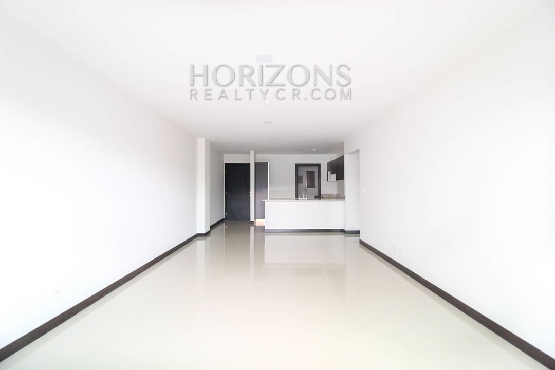 SE ALQUILA APARTAMENTO EN CURRIDABAT 2 HABITACIONES 2km DE LA U LATINA noj728