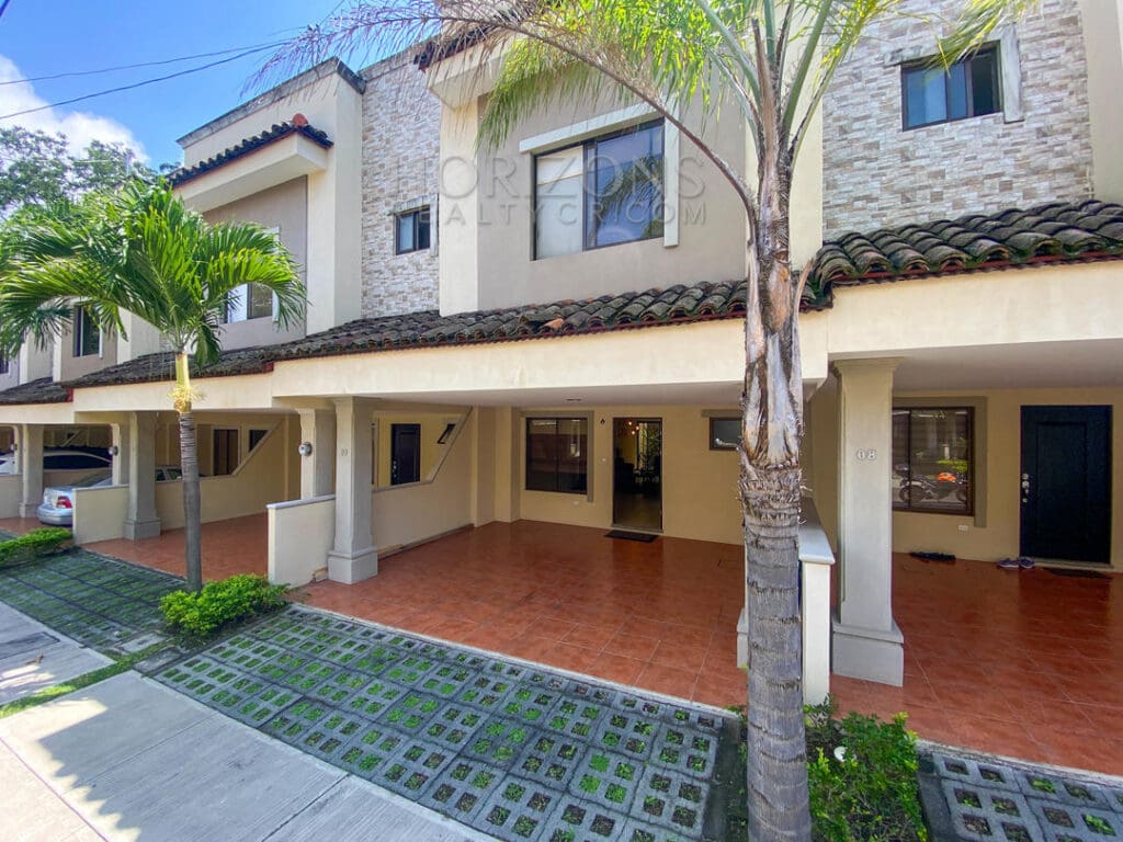 Se Vende Casa Oportunidad De  Inversion En Santa Ana Nja875