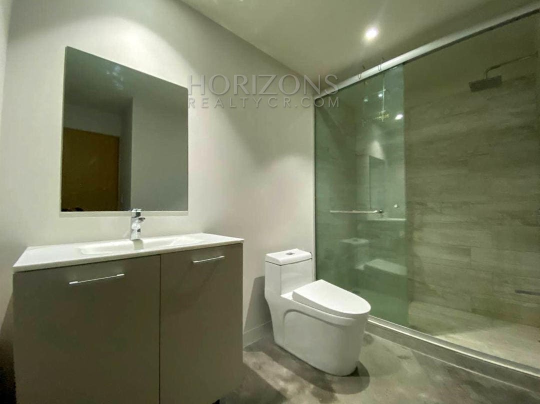 APARTAMENTO EN URBN ESCALANTE 1 HABITACION PISO 23  nja800
