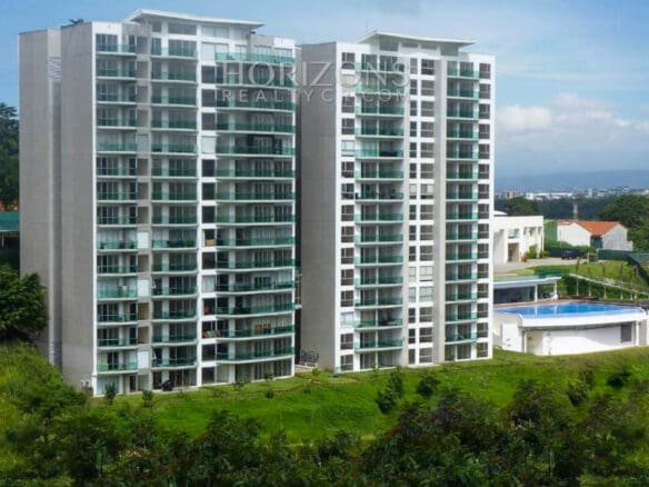 Alquiler En Rohrmoser 1 Habitacion Con Linea Blanca En Exclusivo Condominio Njv102