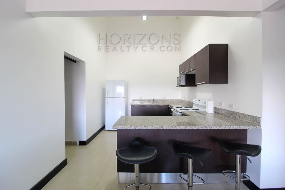 SE ALQUILA APARTAMENTO AMUEBLADO EN CURRIDABAT 3 HABITACIONES VISTA  A LAS MONTAÑAS noj742