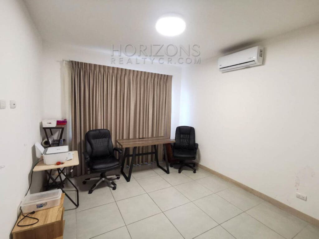 SE ALQUILA CASA AMUEBLADA EN CONDOMINIO LA RIBERA BELEN njr29