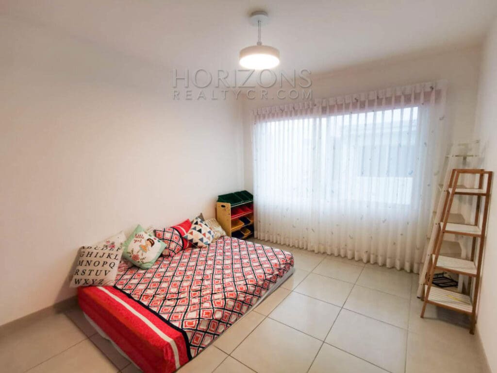 SE ALQUILA CASA AMUEBLADA EN CONDOMINIO LA RIBERA BELEN njr29