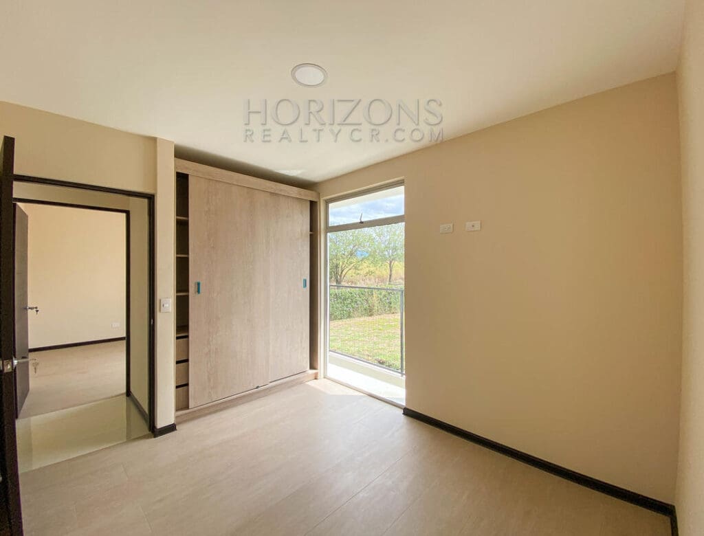 CASA EN CONDOMINIO P. ESTRENAR EN SAN RAFAEL ALAJUELA FACIL ACCESO A RUTA 27 njr23