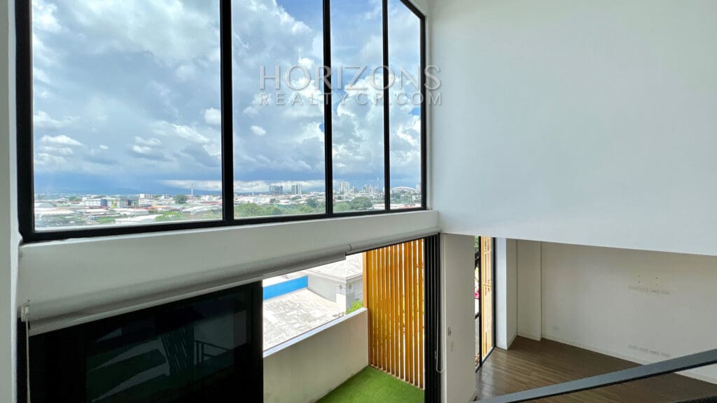 Luxury Penthouse en Escazu Village nja982