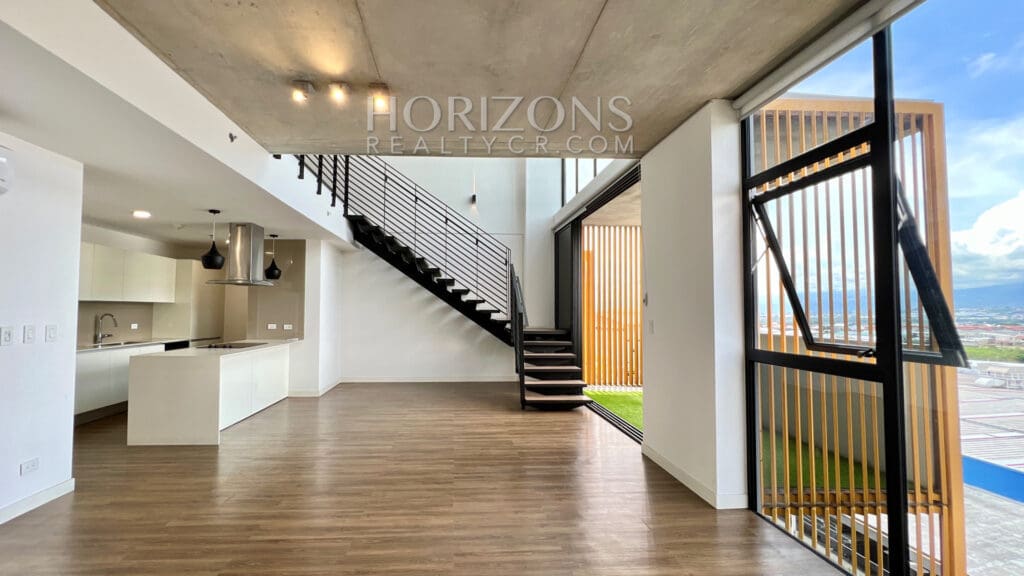 Luxury Penthouse en Escazu Village nja982