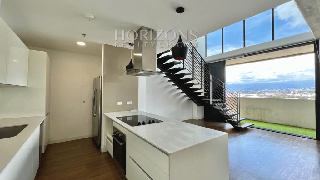 Luxury Penthouse en Escazu Village nja982