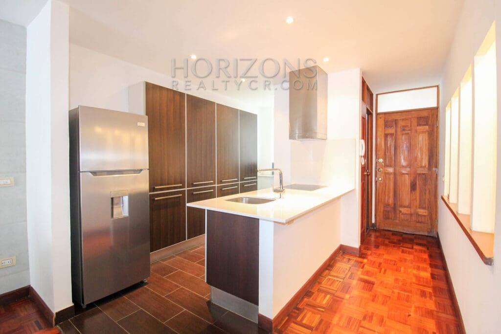SE ALQUILA APARTAMENTO AMUEBLADO EN LA SABANA 2 HABITACIONES noj785
