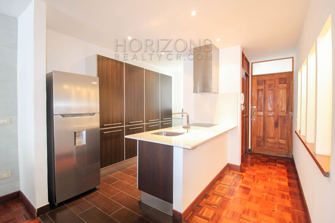 SE ALQUILA APARTAMENTO AMUEBLADO EN LA SABANA 2 HABITACIONES noj785