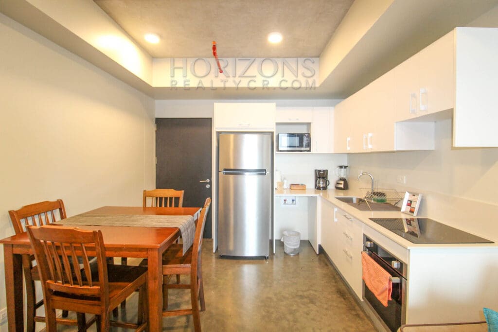 SE ALQUILA APARTAMENTO AMUEBLADO EN BARRIO ESCALANTE  2 HABITACIONES / AMENIDADES noj786