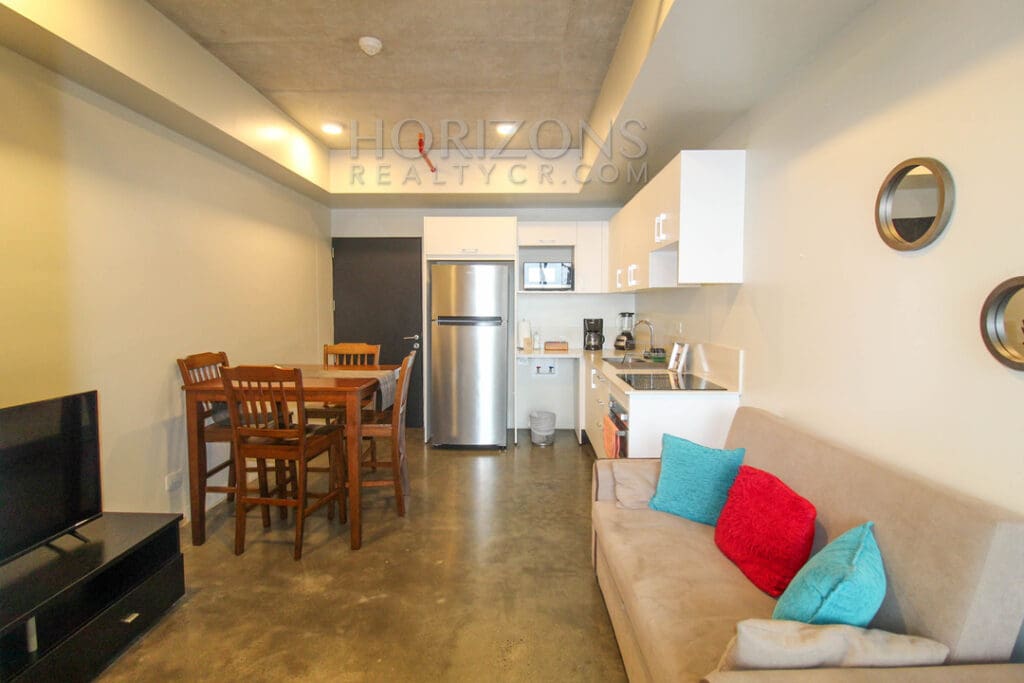 SE ALQUILA APARTAMENTO AMUEBLADO EN BARRIO ESCALANTE  2 HABITACIONES / AMENIDADES noj786