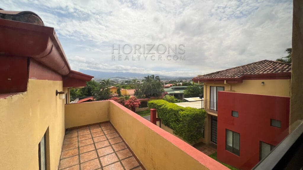 Se Vende Casa Para Inversion Guachipelín 3 Habitaciones nja987