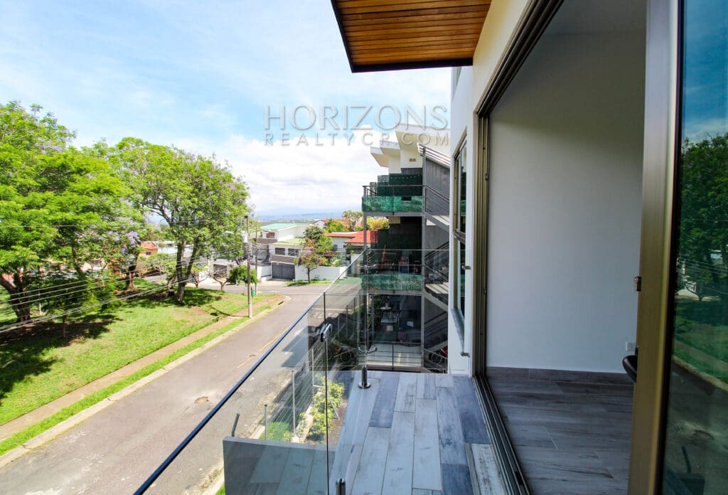 VENTA DE APARTAMENTO PARA ESTRENAR ROHRMOSER 2 HABITACIONES EN CONDOMINIO njv123