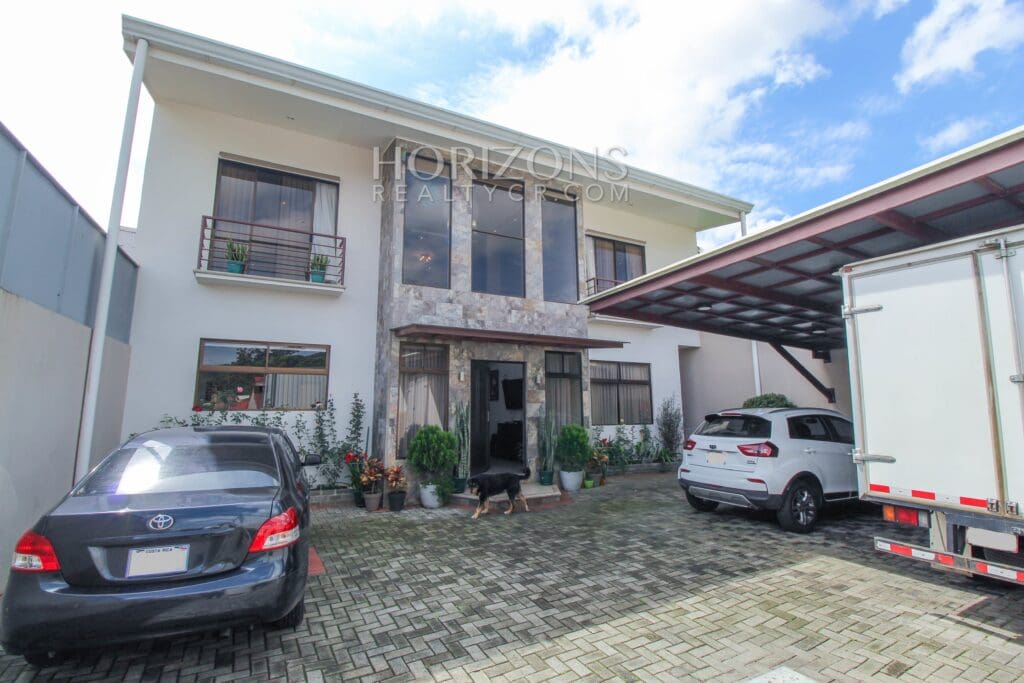Venta Casa Moderna Independiente 3 Habitaciones Con Terraza Njv129