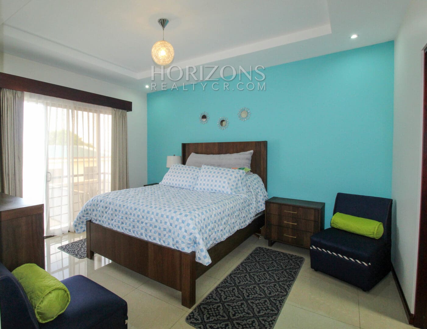 VENTA CASA MODERNA INDEPENDIENTE 3 HABITACIONES CON TERRAZA njv129