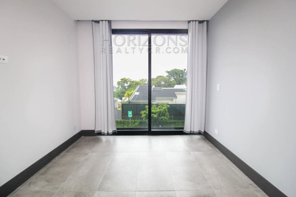 SE ALQUILA APARTAMENTO EN CURRIDABAT 2 HABITACIONES / AMENIDADES noj795