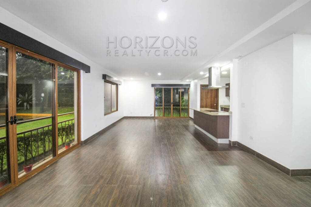 SE ALQUILA APARTAMENTO EN CURRIDABAT 3 HABITACIONES + SALA TV noj807