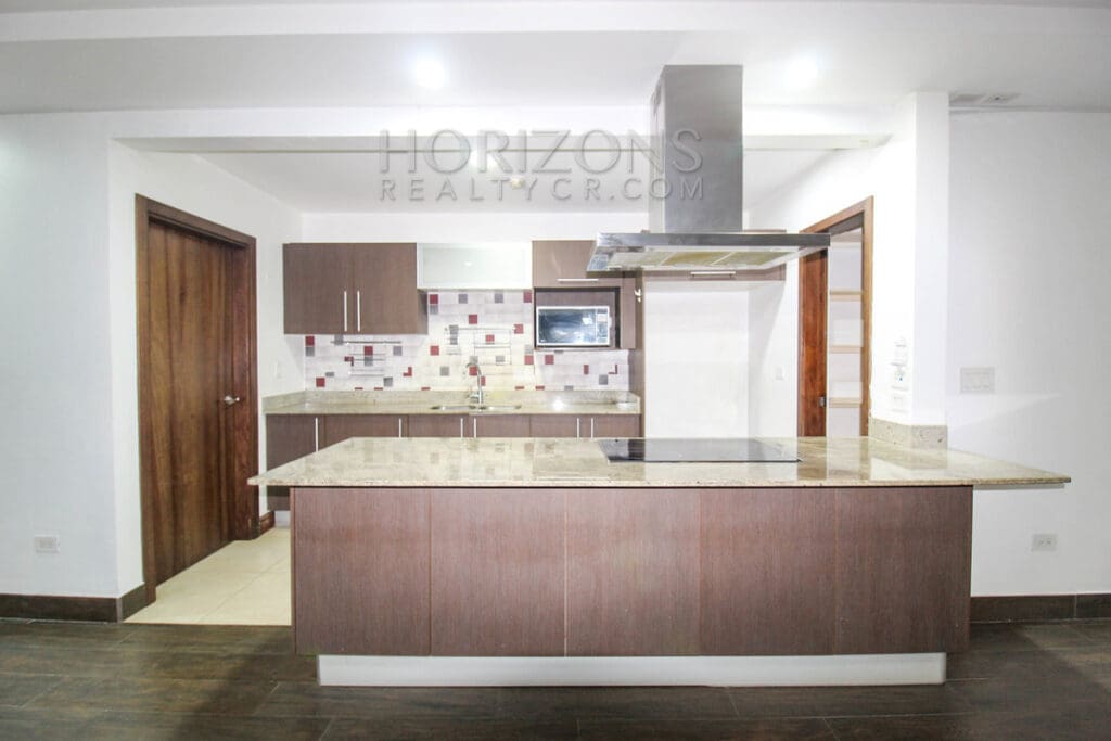 SE ALQUILA APARTAMENTO EN CURRIDABAT 3 HABITACIONES + SALA TV noj807