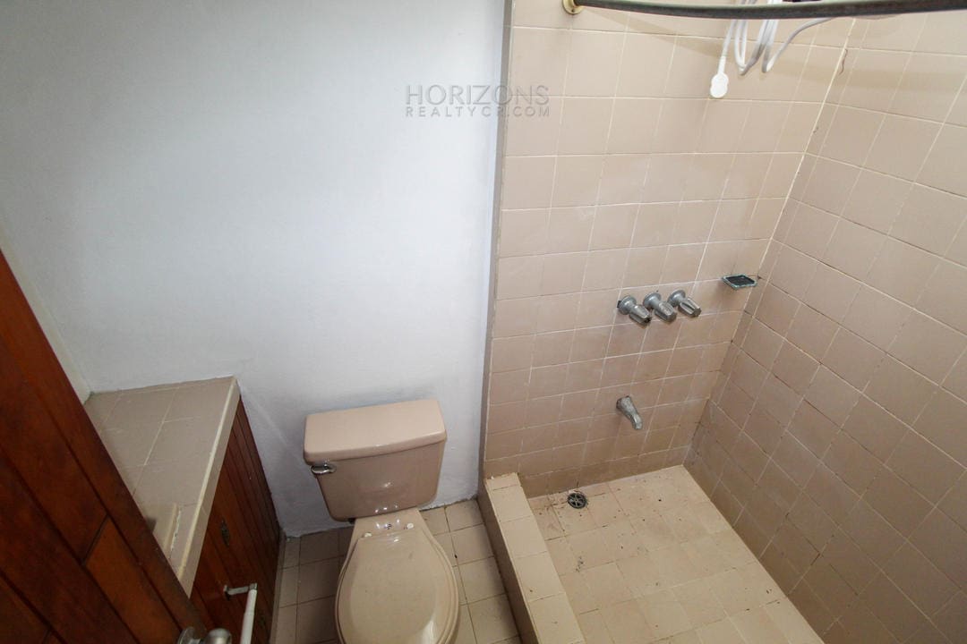Se Alquila Casa Con Patio Sabanilla 2km de UCR 3 Habitaciones  nja707