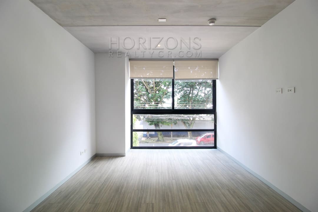 SE ALQUILA APARTAMENTO EN SAN PEDRO 2 HABITACIONES LÍNEA BLANCA Y BALCÓN  NOJ821