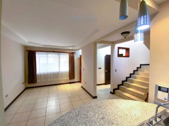 Por Plaza Del Sol 2 Habitaciones Amplias C/U Con Baño Nja802