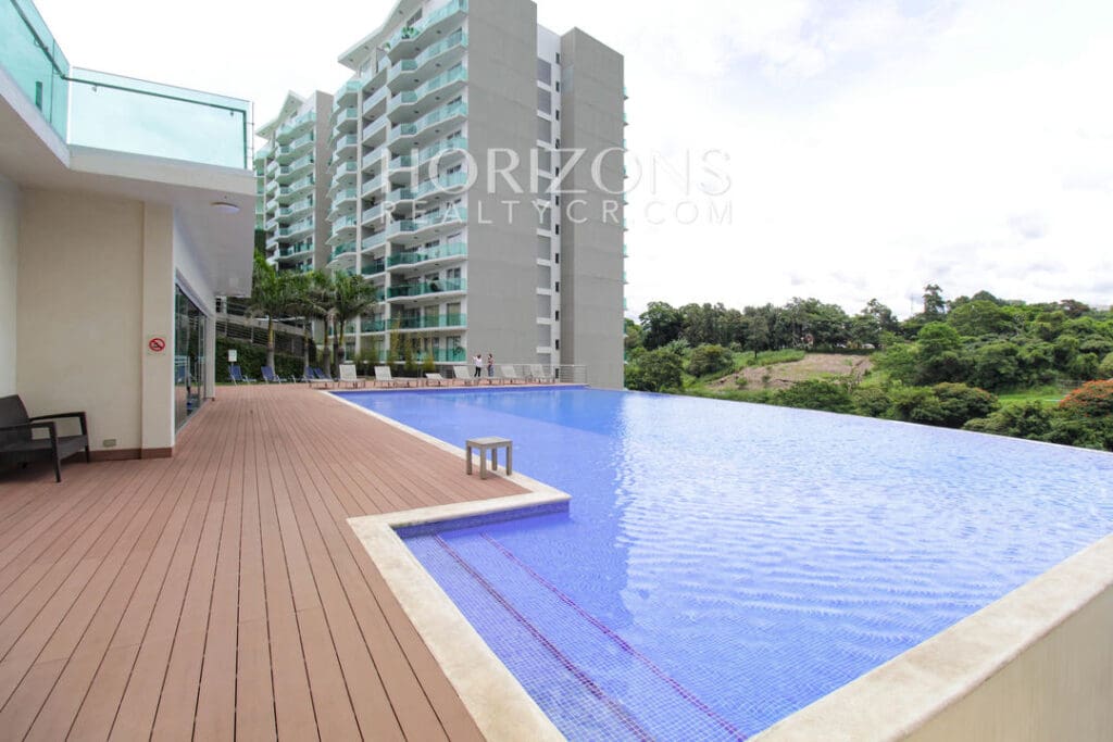 Alquiler Apartamento Full Amueblado 1 Habitacion Condominio Rohrmoser Njv148