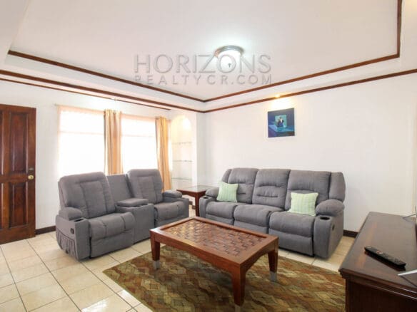 Se Alquila Apartamento Amueblado En San Pedro 3 Habitaciones / 1Km De La Ucr Noj838