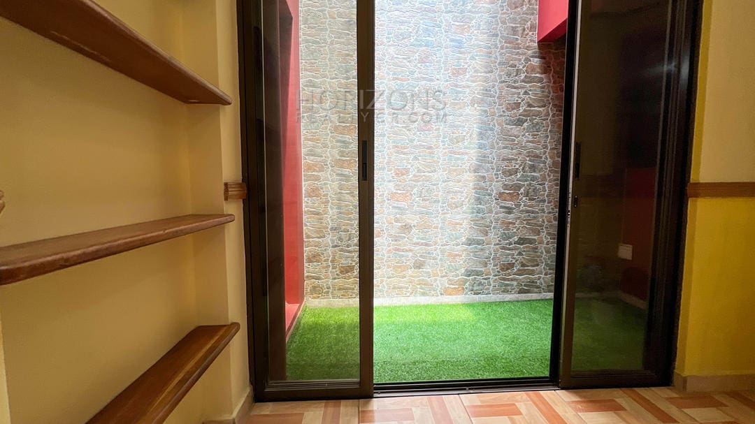 ALQUILER DE CASA X UCR SAN PEDRO 3 HABITACIONES AMPLIAS EN CONDOMINIO nja1000