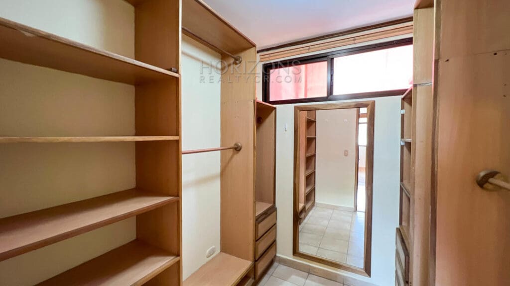 ALQUILER DE CASA X UCR SAN PEDRO 3 HABITACIONES AMPLIAS EN CONDOMINIO nja1000