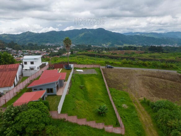 Se Vende Lote En La Union Cartago 800M2 14M Frente Nja997
