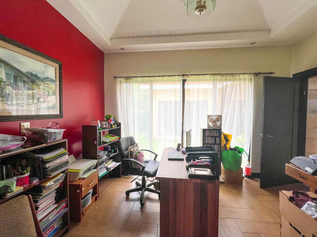 VENDEMOS CASA EN CONDOMINIO TERRANOSTRA SANTO DOMINGO HEREDIA nja998