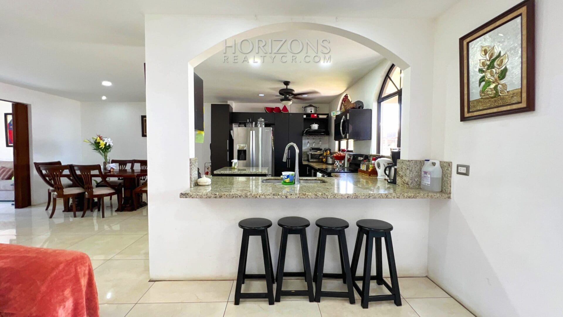 Se Vende Amplia Casa en Alajuela 3 Habitaciones y Patio en Condominio Los Higuerones NJR37