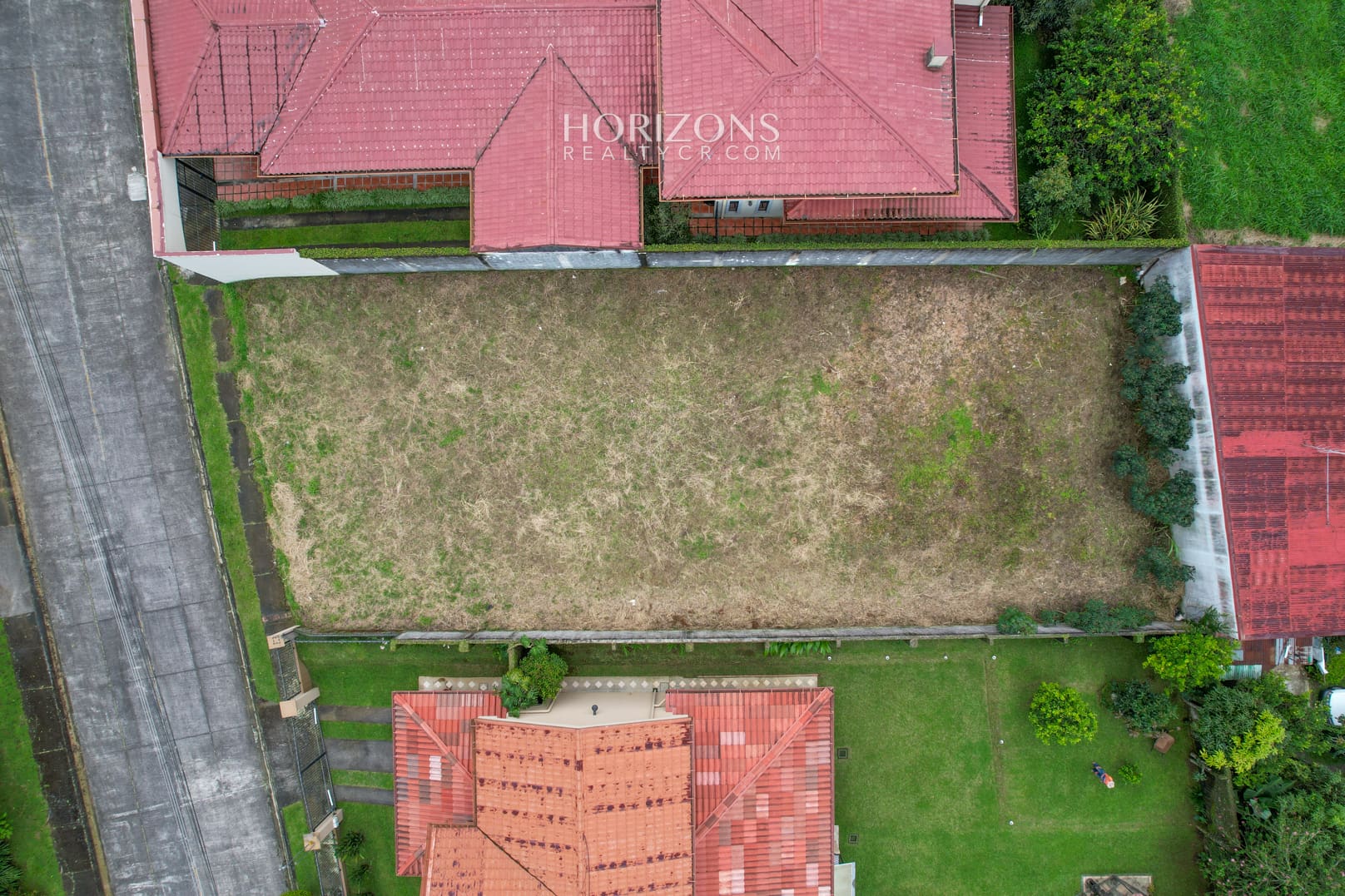 Se Vende Lote En Guayabos Curridabat En Residencial nja1008