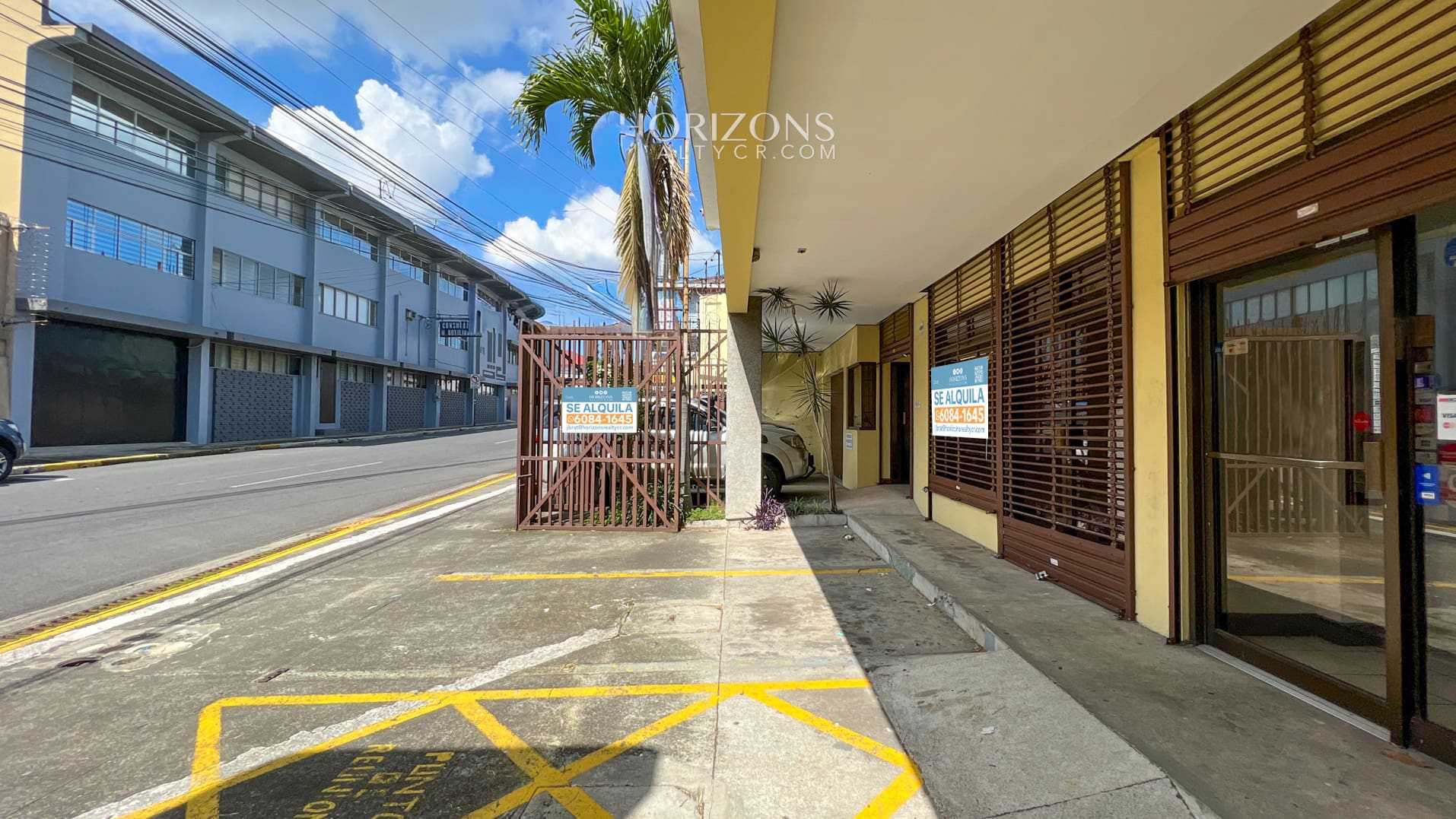 Se Alquila Local Comercial en Paseo Colon Planta Baja hrc05