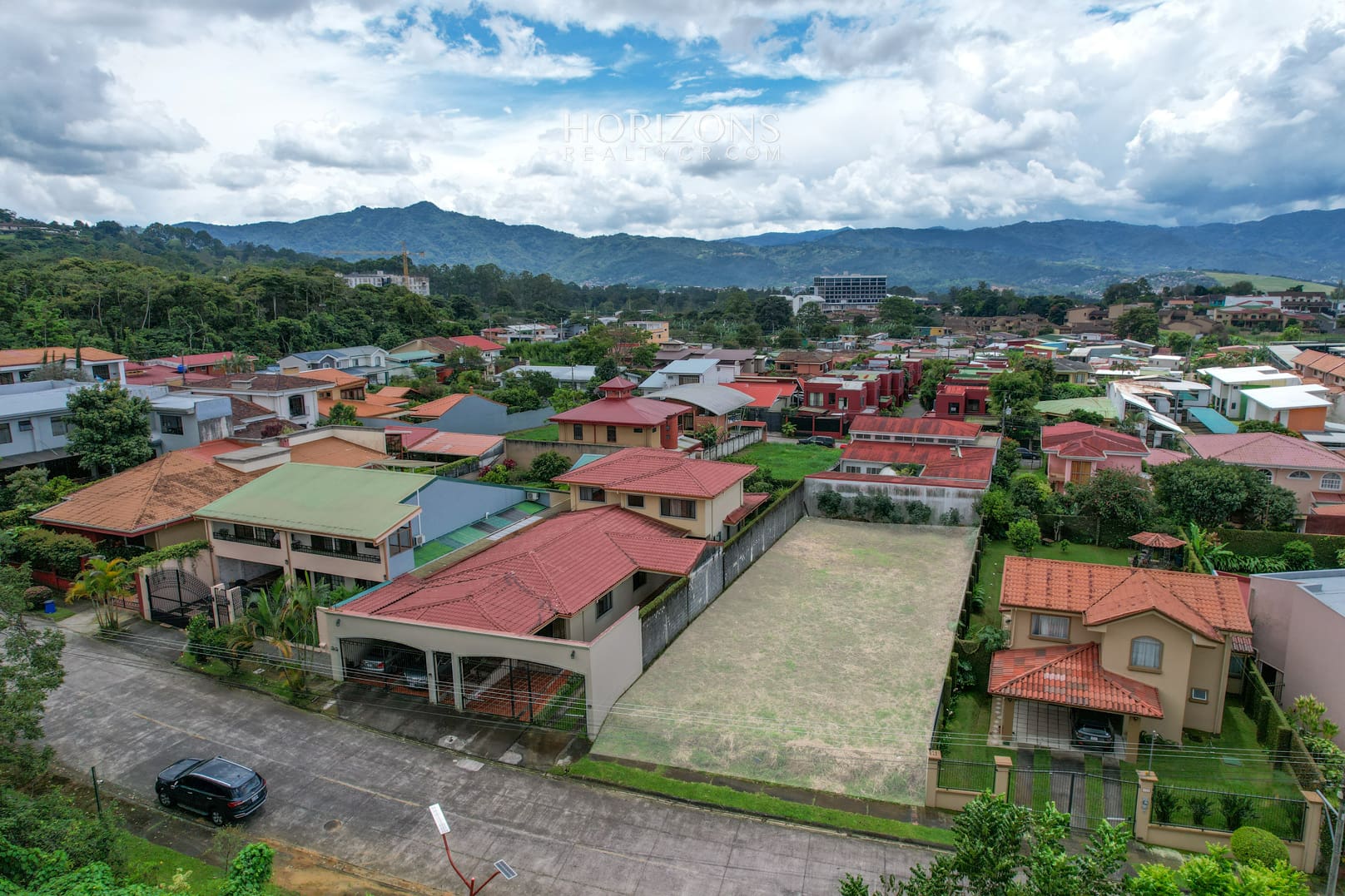 Se Vende Lote En Guayabos Curridabat En Residencial nja1008