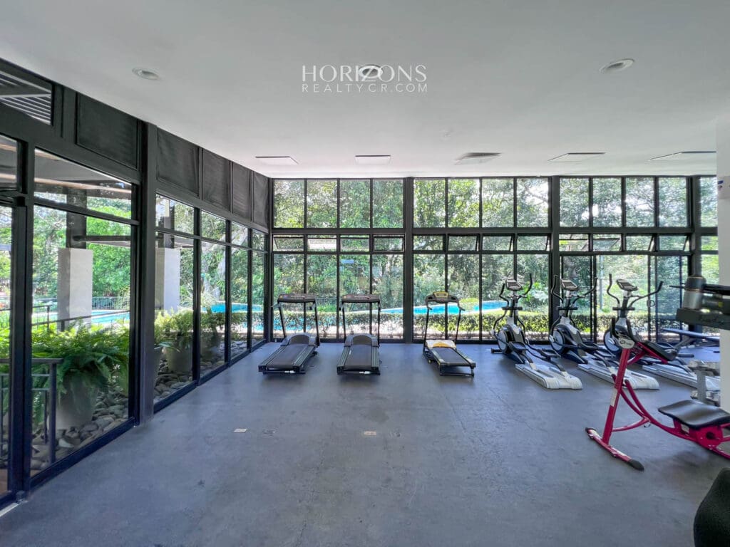 Vendemos Lote en Condominio Espavel 628 m2 La Guácima Alajuela njr40