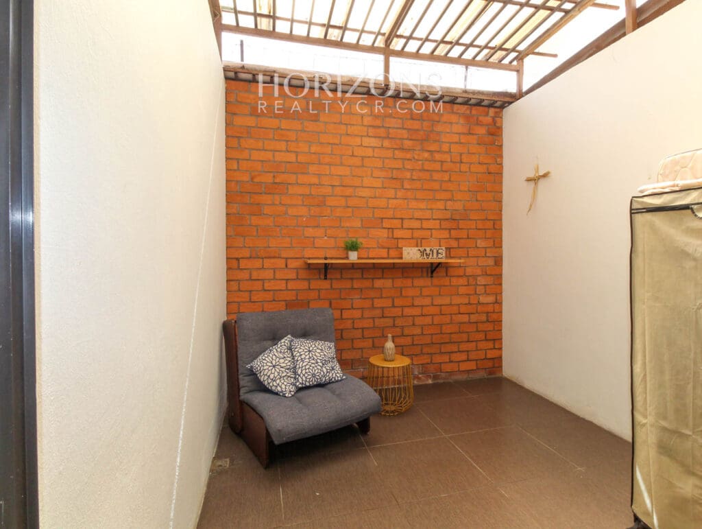 ALQUILER APARTAMENTO 3 HABITACIONES EN CONDOMINIO TREJOS MONTEALEGRE njv196.