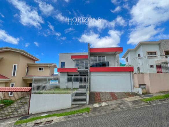 Se Vende Casa De 200 M2 En Residencial San Rafael Montes De Oca Noj900